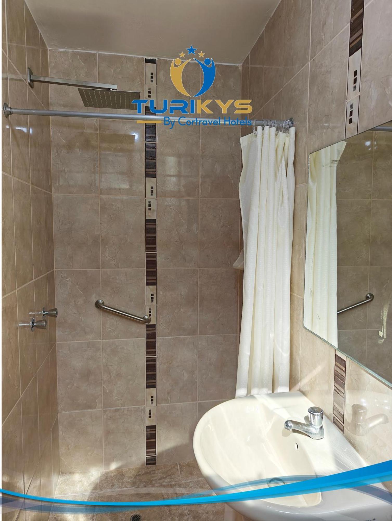 Hotel Turikys Churin Room photo